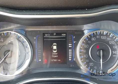 2016 Chrysler 200 Limited из США, поврежденный, VIN 1C3CCCAB3GN127025